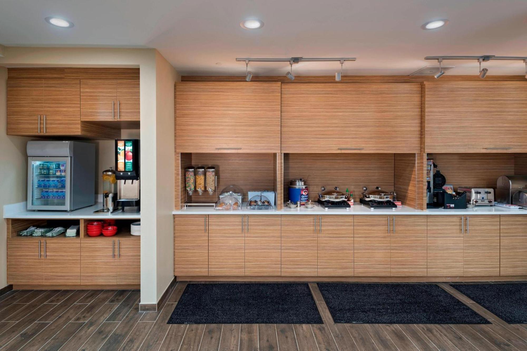 Towneplace Suites By Marriott Baton Rouge Port Allen Extérieur photo